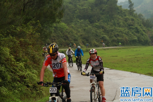 中国骑都•天一温泉杯2013环冠豸山自行车大赛即将开赛